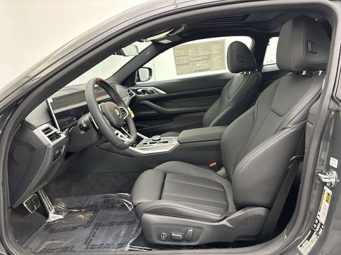 New 2026 BMW 440i xDrive Coupe w/ Parking Assistance Package image 25