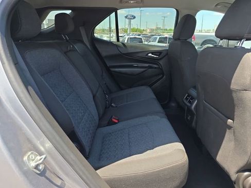 Used 2023 Chevrolet Equinox LT FWD image 14