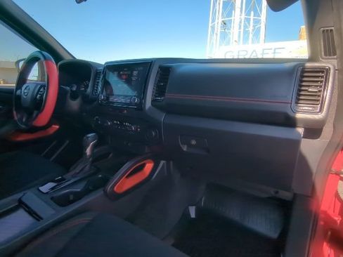 Used 2023 Nissan Frontier PRO-4X w/ Tow Package image 22