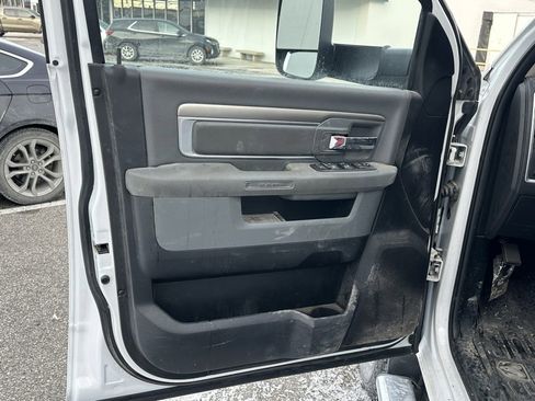 Used 2018 RAM 2500 Big Horn image 12