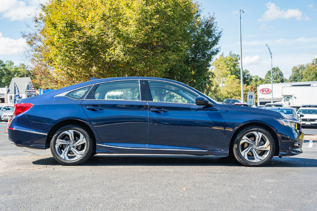Used 2019 Honda Accord EX-L image 3
