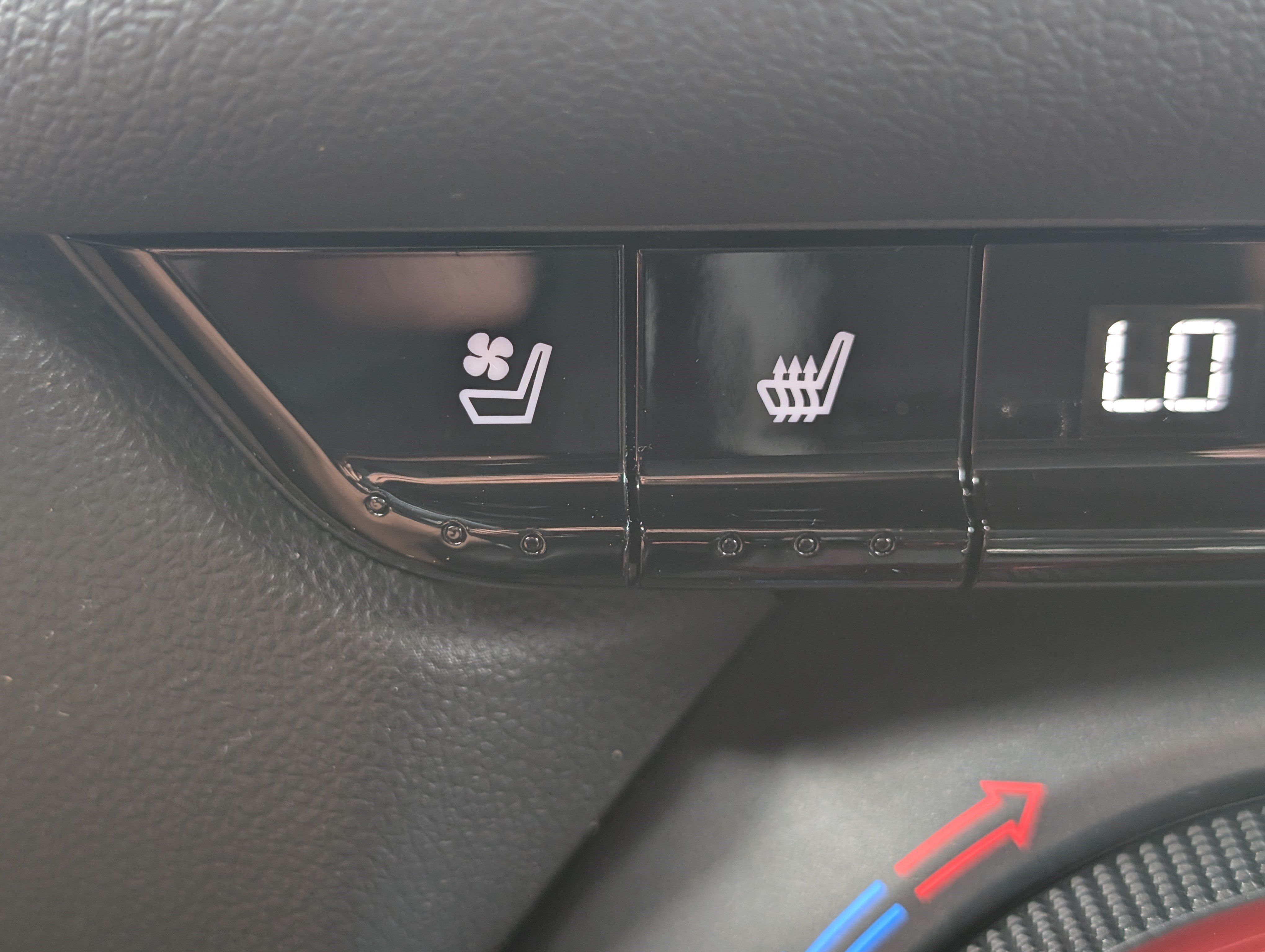 Used 2022 Chevrolet Blazer RS w/ Enhanced Convenience Package FWD image 33