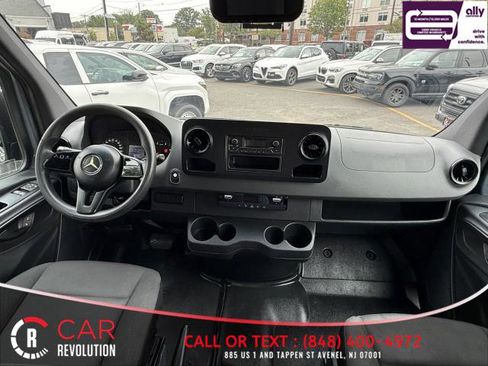 Used 2019 Mercedes-Benz Sprinter 170 image 14