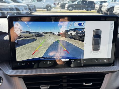 New 2025 Ford Explorer Active w/ Active Comfort Package image 18