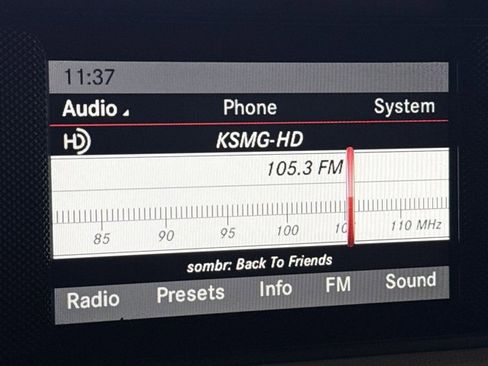 Used 2015 Mercedes-Benz SLK 250 image 15