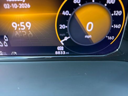 Certified 2025 Volkswagen Atlas Peak Edition SE image 19