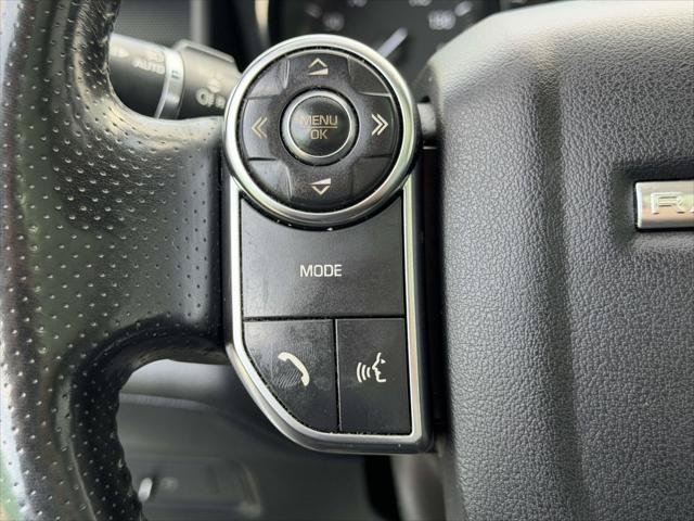 Used 2016 Land Rover Range Rover Sport SE AWD/4WD image 24