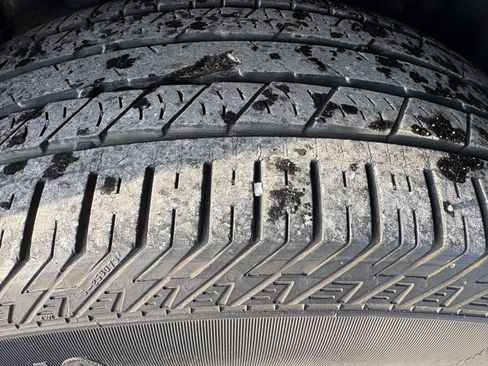 Used 2020 Jaguar F-PACE Premium image 39