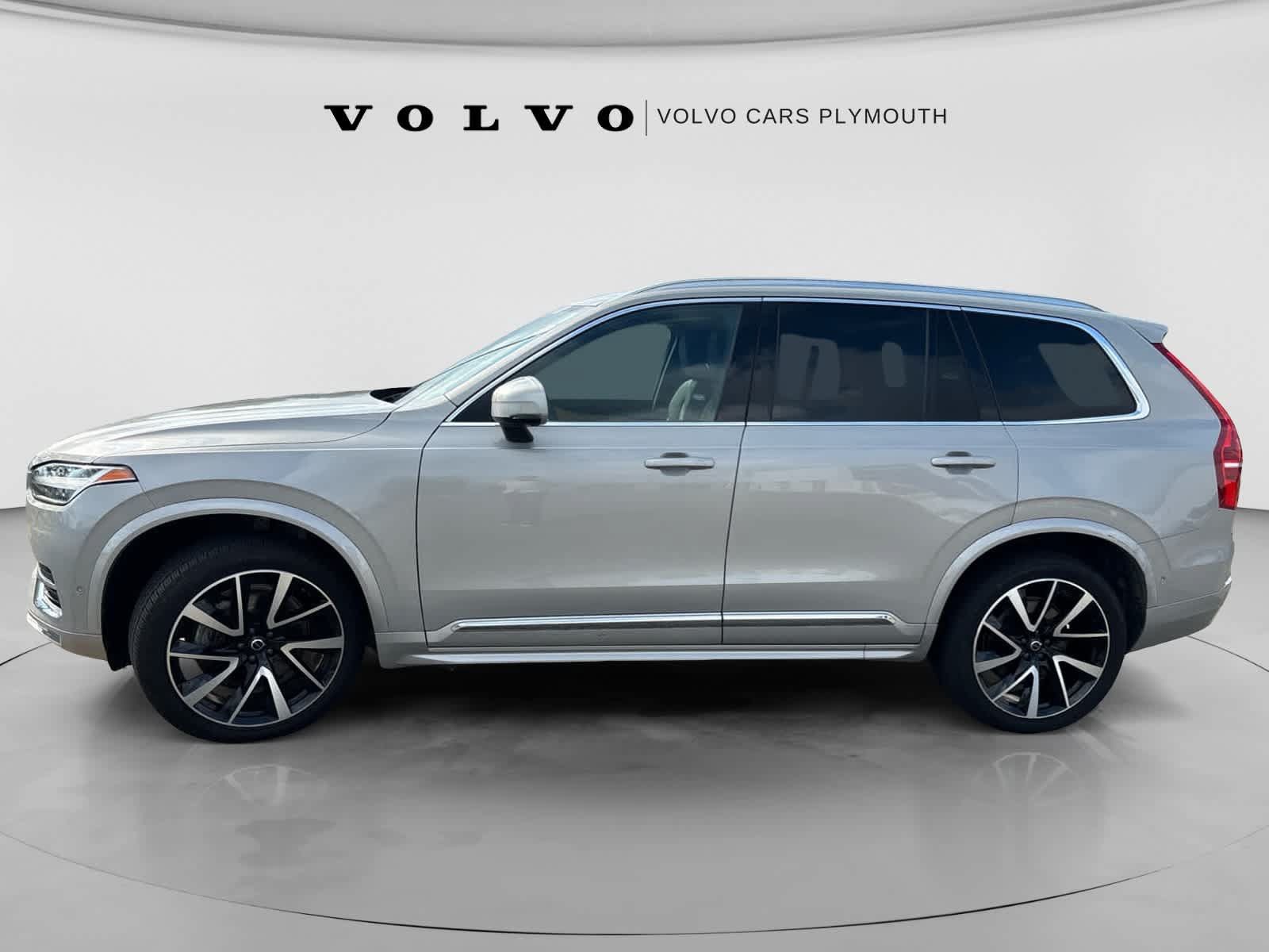 Used 2023 Volvo XC90 B6 Plus w/ Protection Package AWD/4WD image 5
