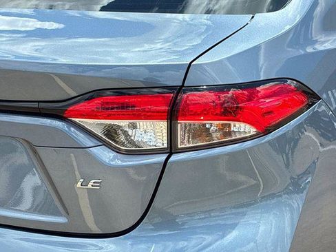 Certified 2025 Toyota Corolla LE FWD image 28