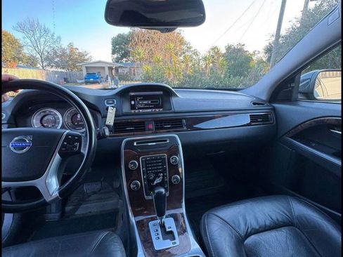 Used 2012 Volvo XC70 T6 image 7