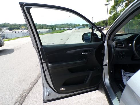 Used 2023 Honda Ridgeline RTL-E image 23