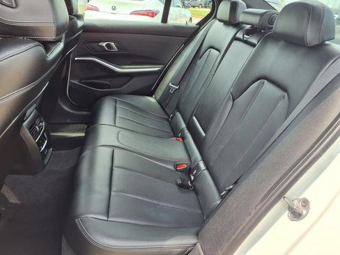Used 2025 BMW 330i Sedan RWD image 24