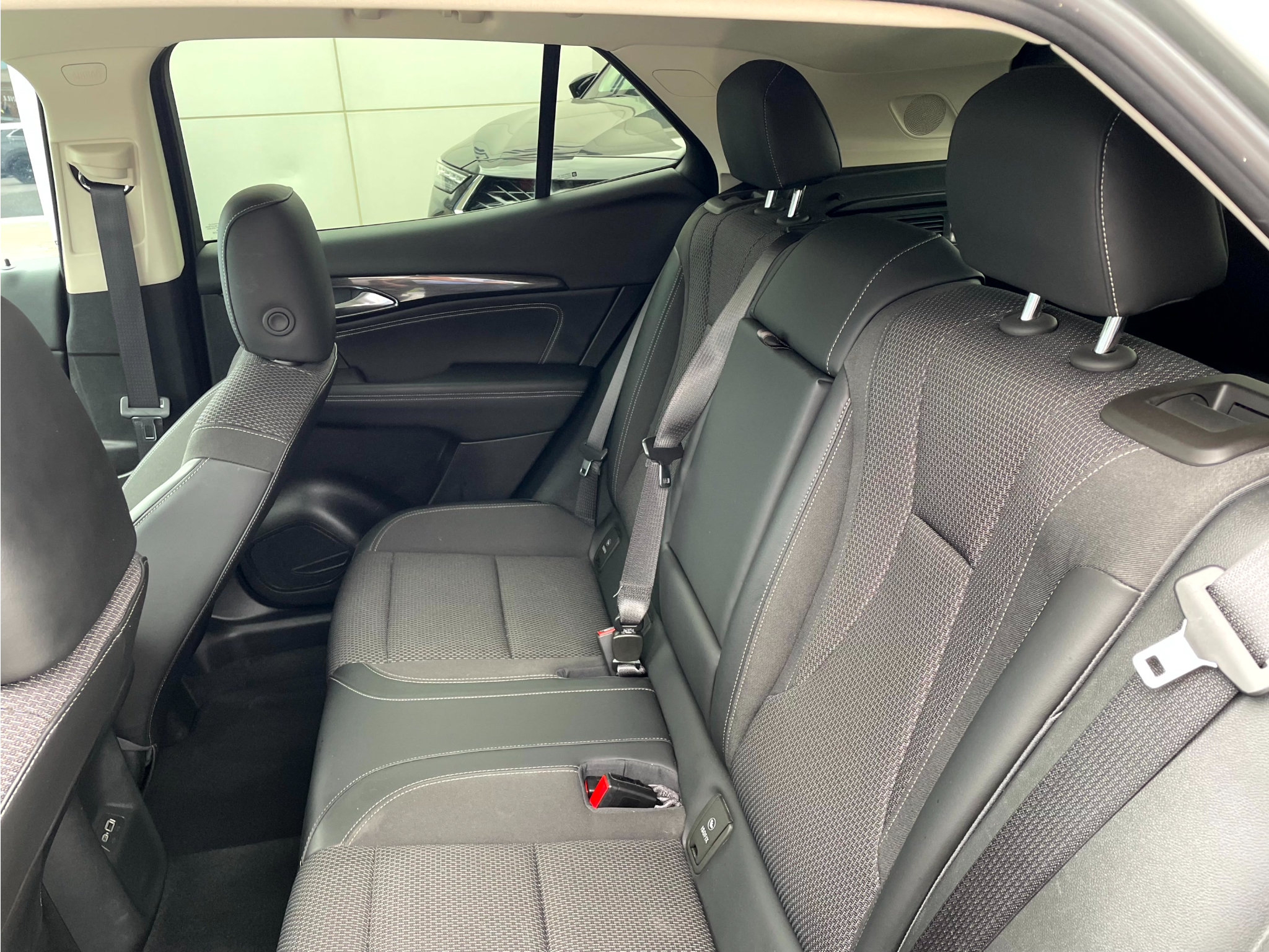 Used 2023 Buick Envision Preferred w/ Sport Touring Package AWD/4WD image 10