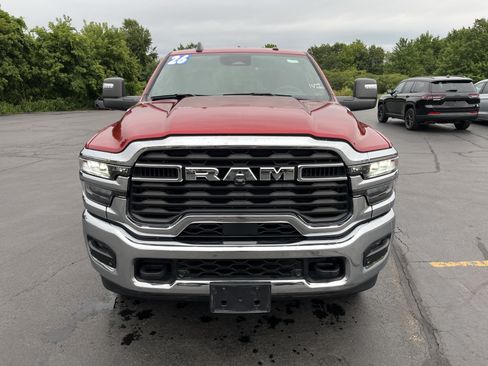 Used 2026 RAM 2500 Big Horn AWD/4WD image 2