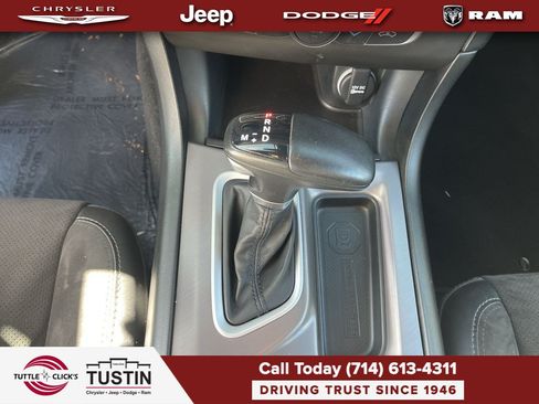 Used 2022 Dodge Charger Scat Pack w/ Dynamics Package RWD image 20