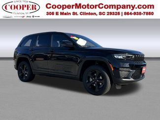 New 2025 Jeep Grand Cherokee Altitude video 1