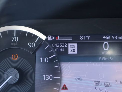 Used 2022 Land Rover Range Rover Evoque R-Dynamic S AWD/4WD image 30