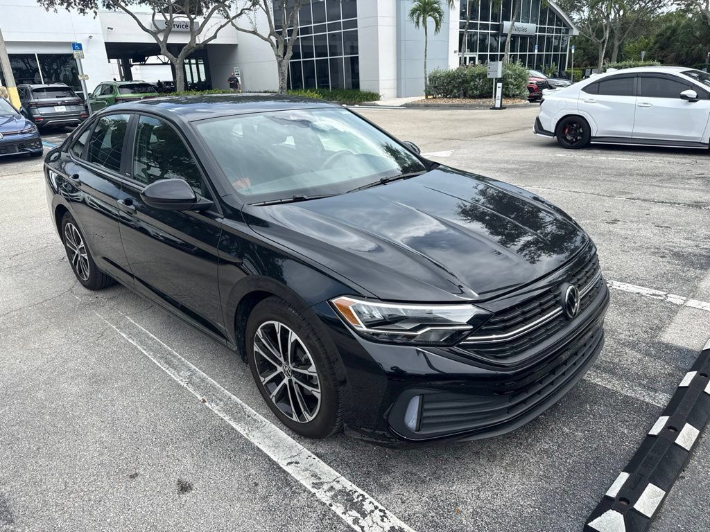 Certified 2024 Volkswagen Jetta Sport FWD image 1