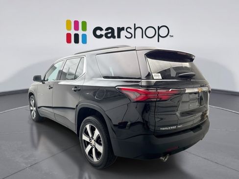 Used 2023 Chevrolet Traverse LT w/ LT Premium Package AWD/4WD image 3