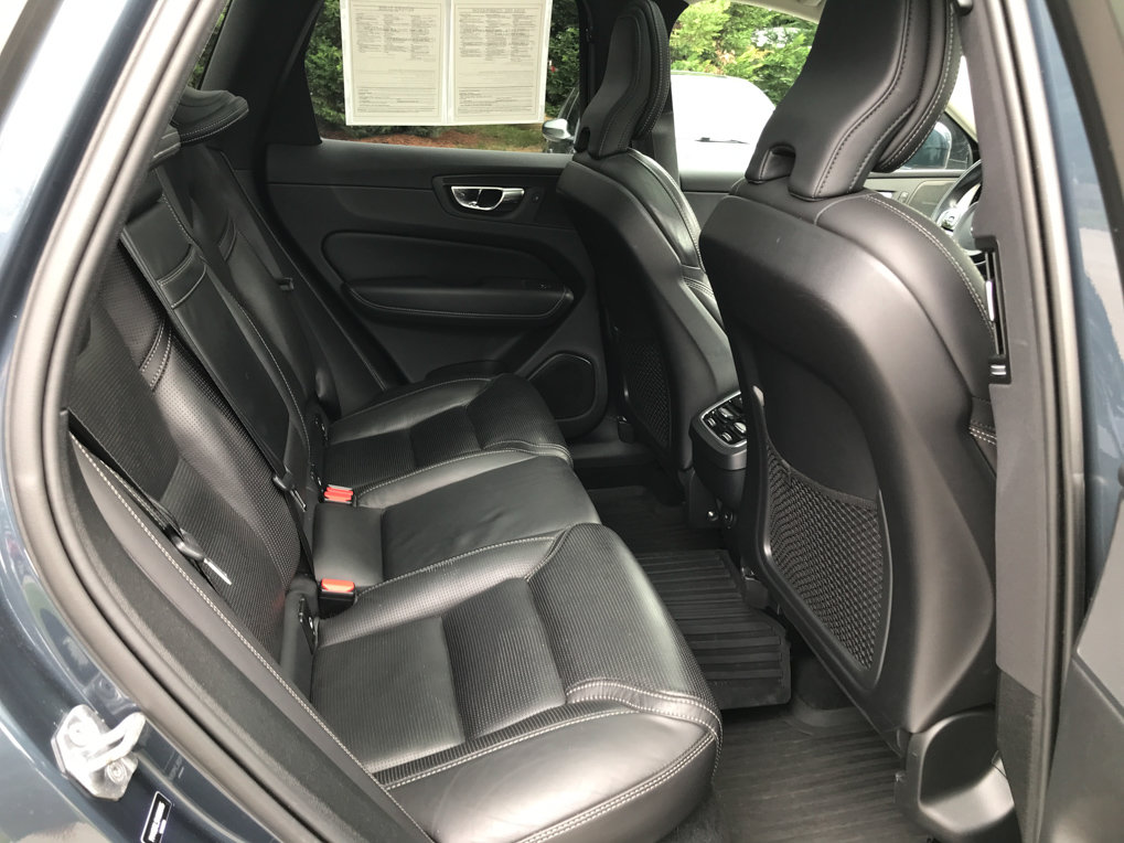 Used 2021 Volvo XC60 T5 Inscription w/ Advanced Package AWD/4WD image 31