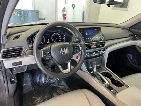 Used 2019 Honda Accord LX image 21