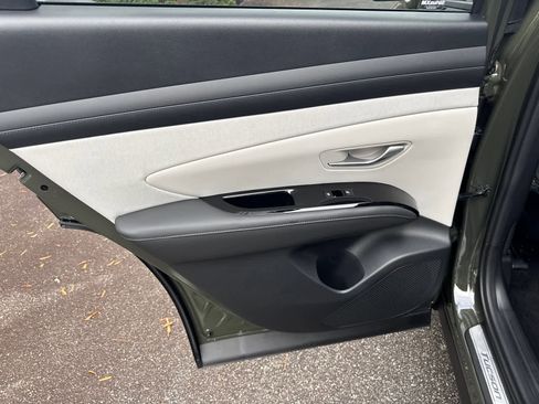 New 2026 Hyundai Tucson Limited FWD image 17