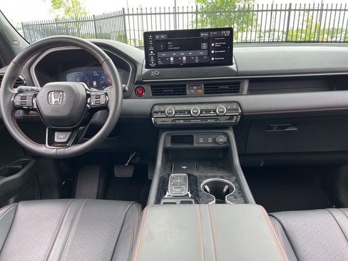 Certified 2026 Honda Passport TrailSport Elite image 13