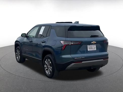 Used 2025 Chevrolet Equinox LT image 11
