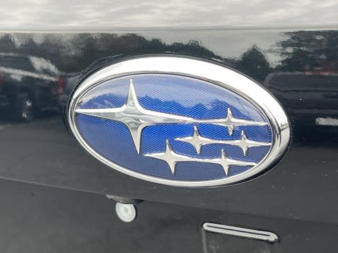 Used 2022 Subaru Forester Touring w/ Popular Package #2 image 8