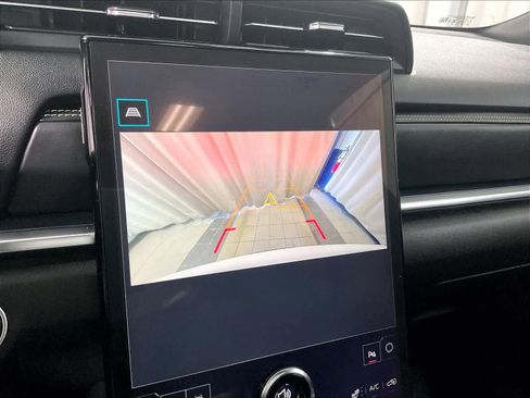 Used 2026 GMC Terrain Elevation w/ Elevation Premium Package image 19