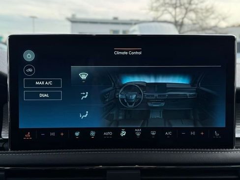 New 2026 Lincoln Corsair Premiere image 29