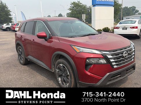 Used 2025 Nissan Rogue SV FWD image 1