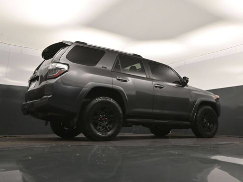 Used 2021 Toyota 4Runner SR5 Premium w/ Moonroof Package RWD image 42