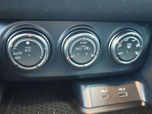 Used 2024 Nissan Z Sport w/ Floor Mat Package RWD image 34