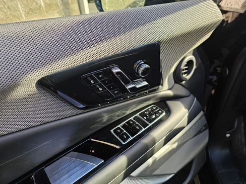 New 2026 Cadillac Optiq Luxury 1 image 29