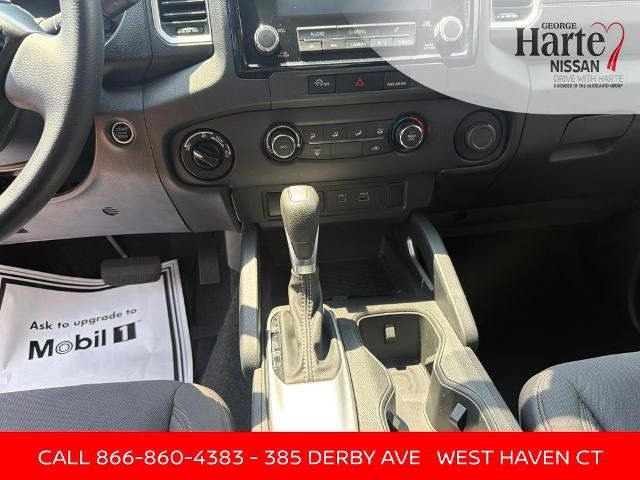 Certified 2024 Nissan Frontier SV w/ Tow Package AWD/4WD image 16