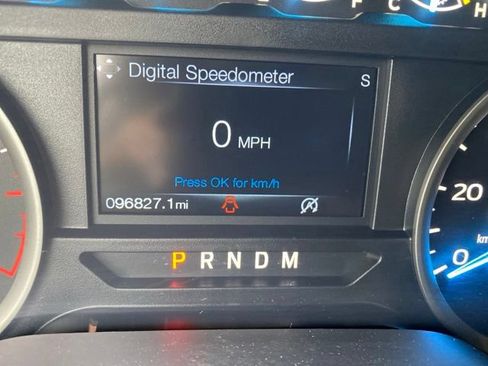 Used 2019 Ford F150 XLT w/ Equipment Group 302A Luxury AWD/4WD image 23