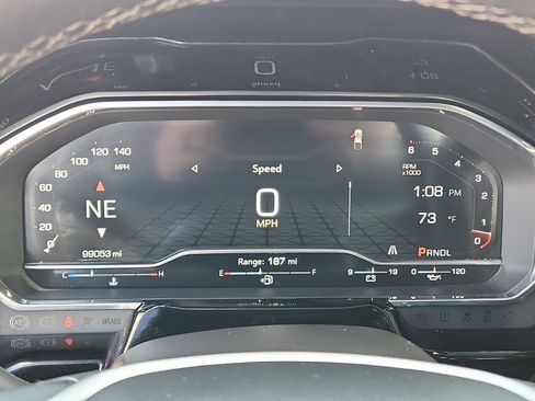 Used 2024 GMC Sierra 1500 SLT image 17