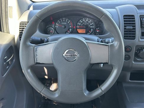Used 2008 Nissan Frontier SE image 22