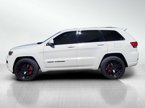 Used 2021 Jeep Grand Cherokee Laredo X AWD/4WD image 7