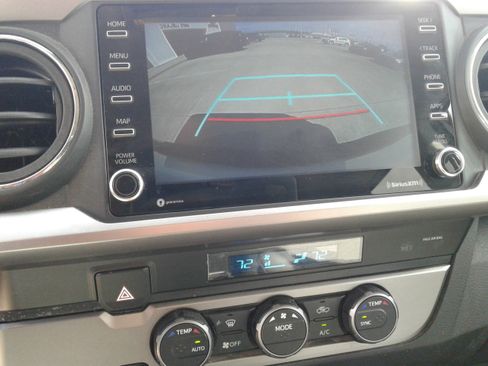 Used 2022 Toyota Tacoma SR5 image 18