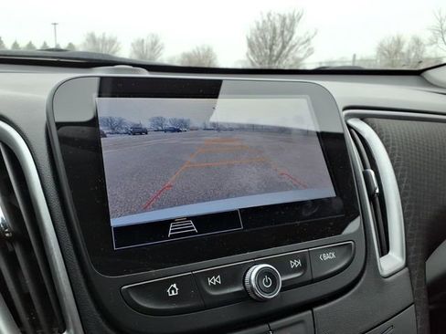 Used 2024 Chevrolet Malibu LT image 19