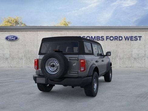 New 2025 Ford Bronco 4-Door AWD/4WD image 8