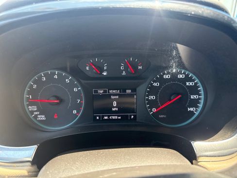 Used 2023 Chevrolet Traverse LS w/ Safety Package AWD/4WD image 17