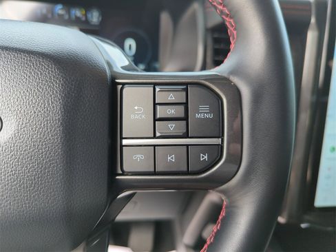 Used 2024 Ford Expedition Limited image 43