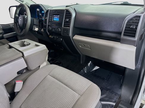 Used 2017 Ford F150 XLT RWD image 27