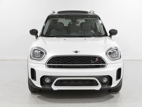 Certified 2024 MINI Cooper Countryman S image 2