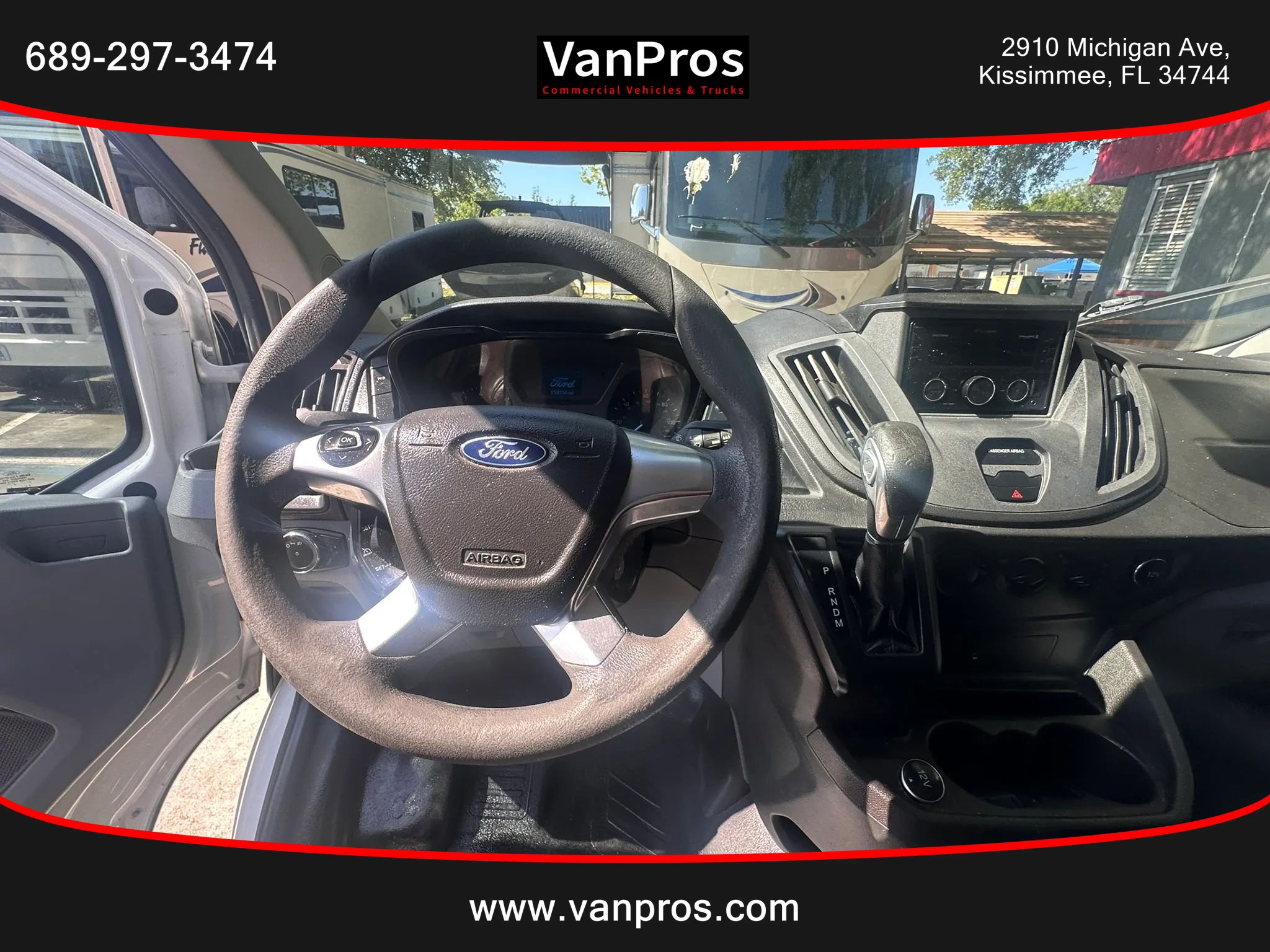 Used 2017 Ford Transit 250 130 Low Roof w/ Exterior Upgrade Package RWD image 10