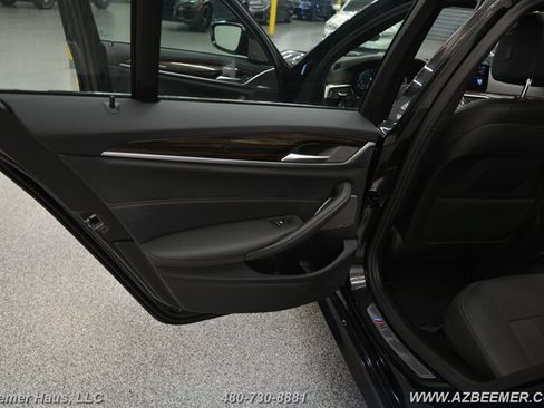 Used 2023 BMW 530i w/ M Sport Package RWD image 45